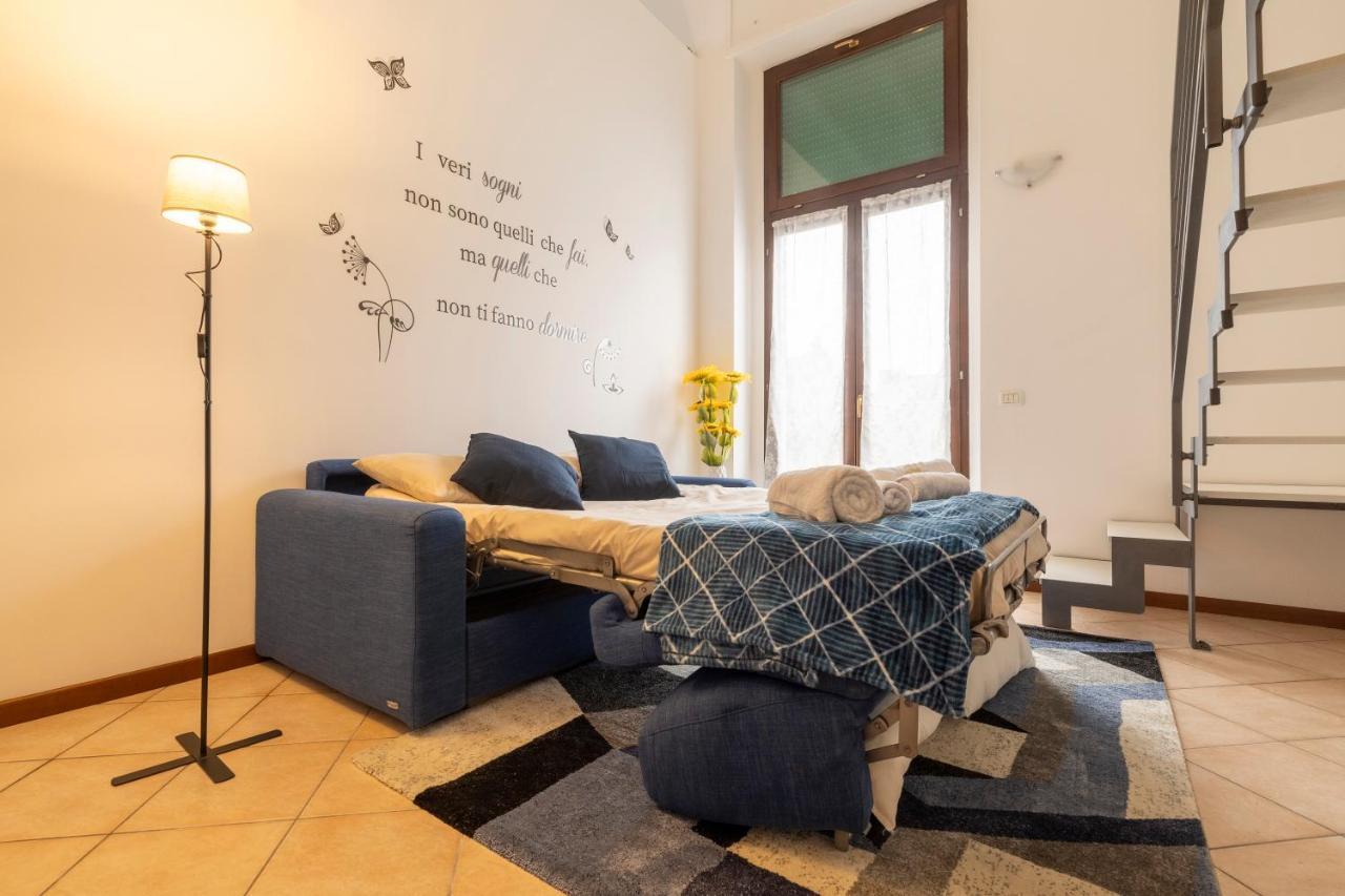 10' Da Malpensa & 1' Dalla Stazione TreniShuttle Appartement Somma Lombardo Buitenkant foto